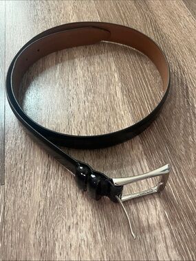 Allen Edmonds Classic Black Leather Men’s Belt with Silver Buckle